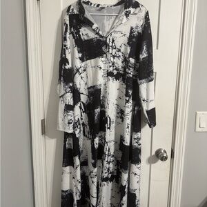 SHEIN Monochrome Abstract Long Sleeve Dress